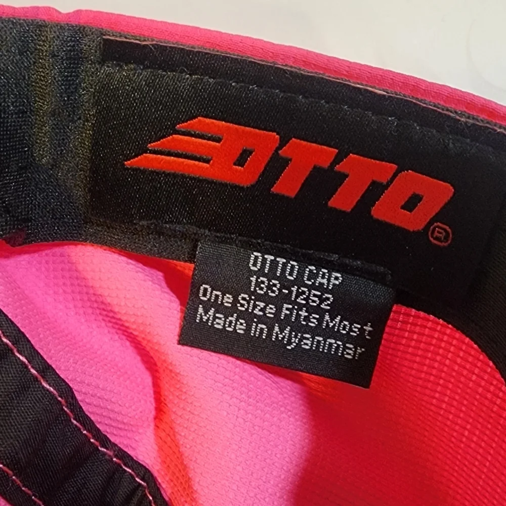 OTTO Pink Cap with Black Logo OS